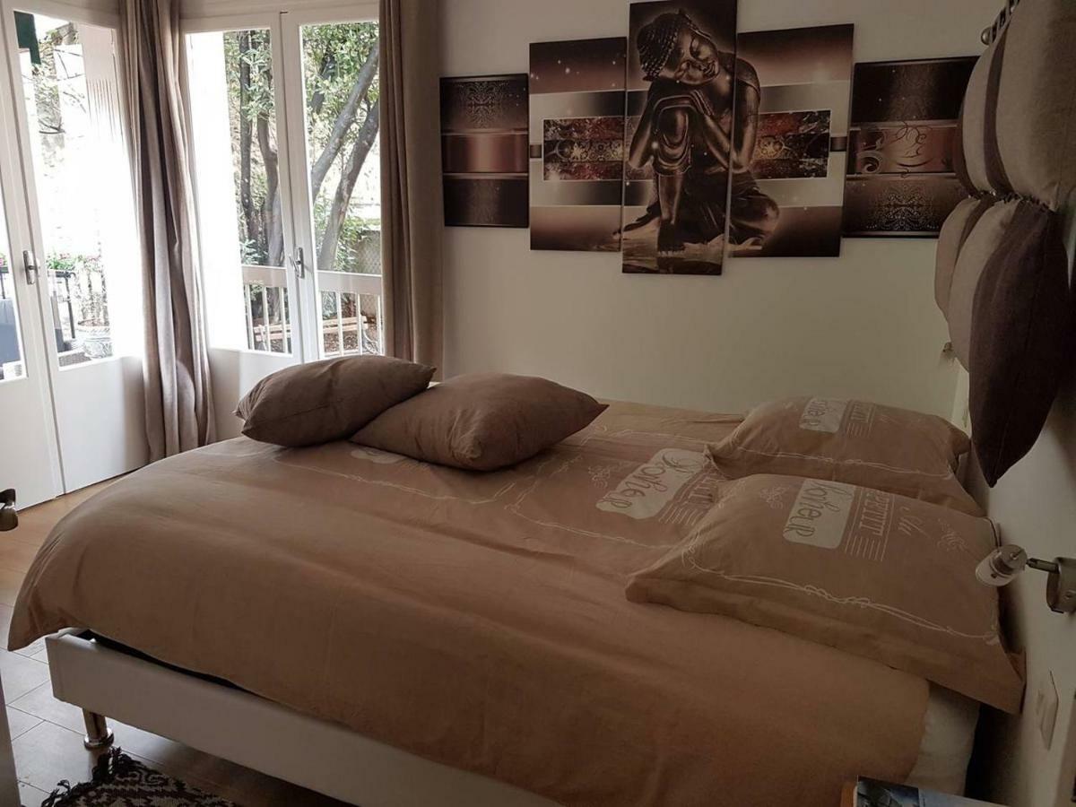 23 Rue Jean Amade Apartment เซเรต์ ภายนอก รูปภาพ